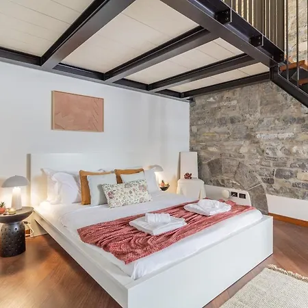 Duomo 3 Floors Penthouse * コモ