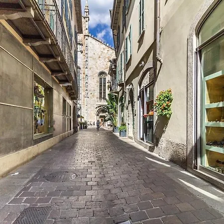 Duomo 3 Floors Penthouse Semesterbostad